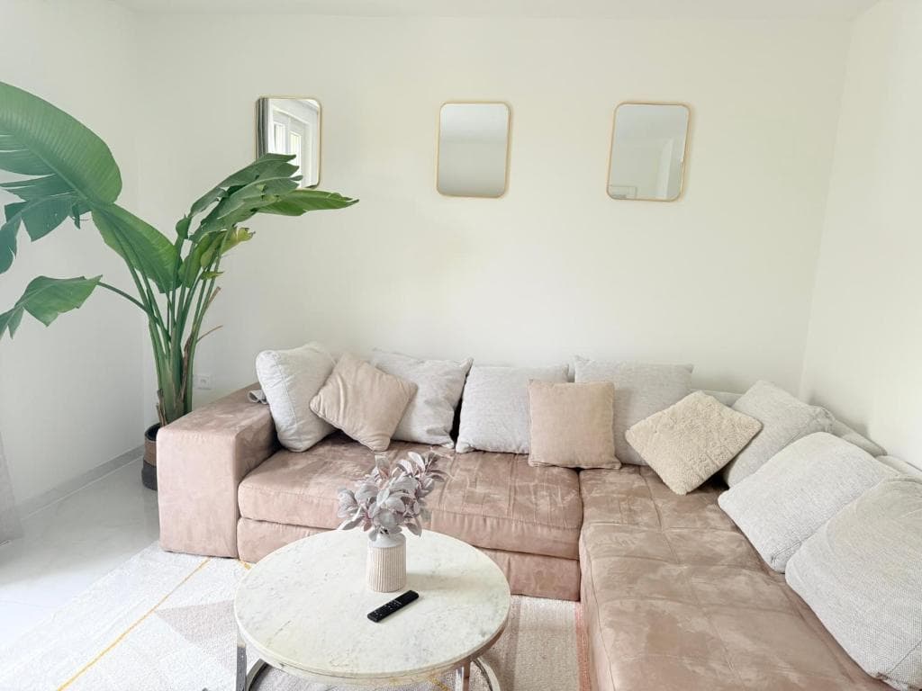 Luxrem 4 · Biel/Bienne – 10